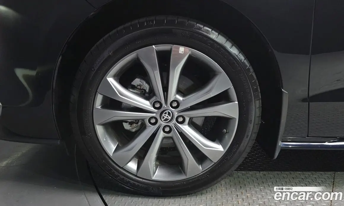 Toyota Sienna 2024 2.5 автомат (гидро), фото 4 Toyota Sienna 2024 2.5 автомат (гидро), фото 4