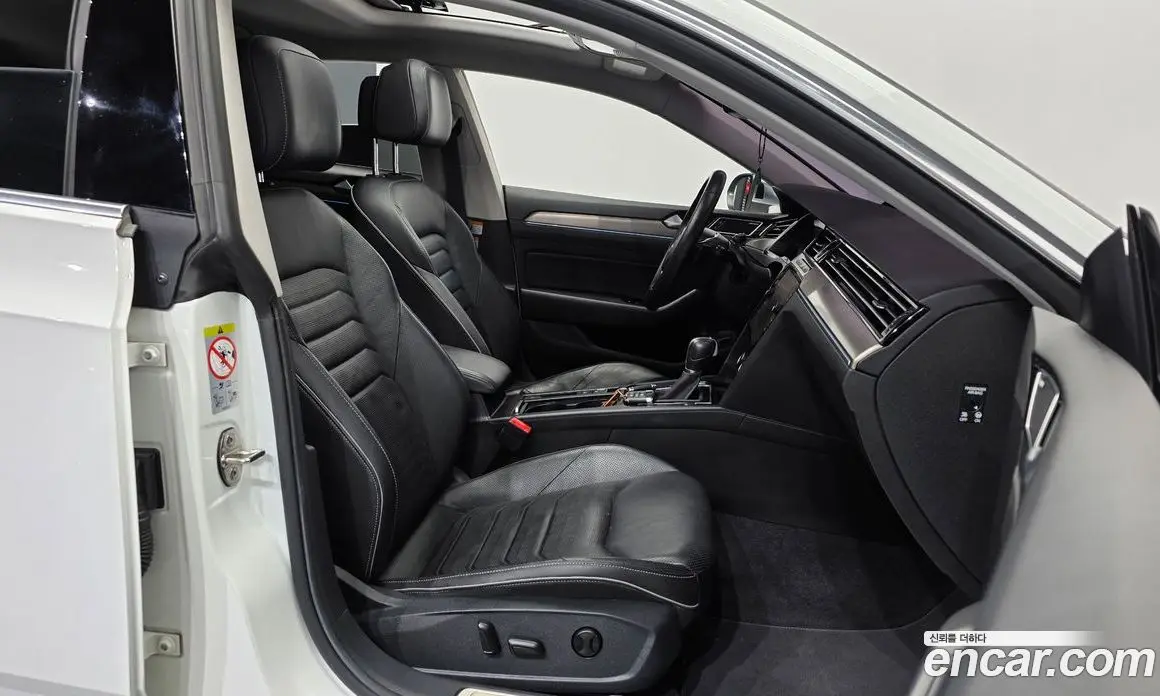 Volkswagen Arteon 2019 2.0 автомат (гидро), фото 17 Volkswagen Arteon 2019 2.0 автомат (гидро), фото 17