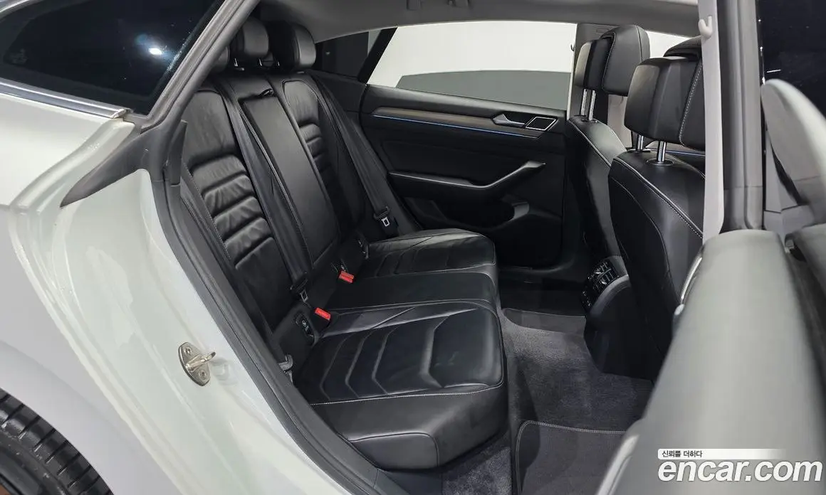 Volkswagen Arteon 2019 2.0 автомат (гидро), фото 18 Volkswagen Arteon 2019 2.0 автомат (гидро), фото 18