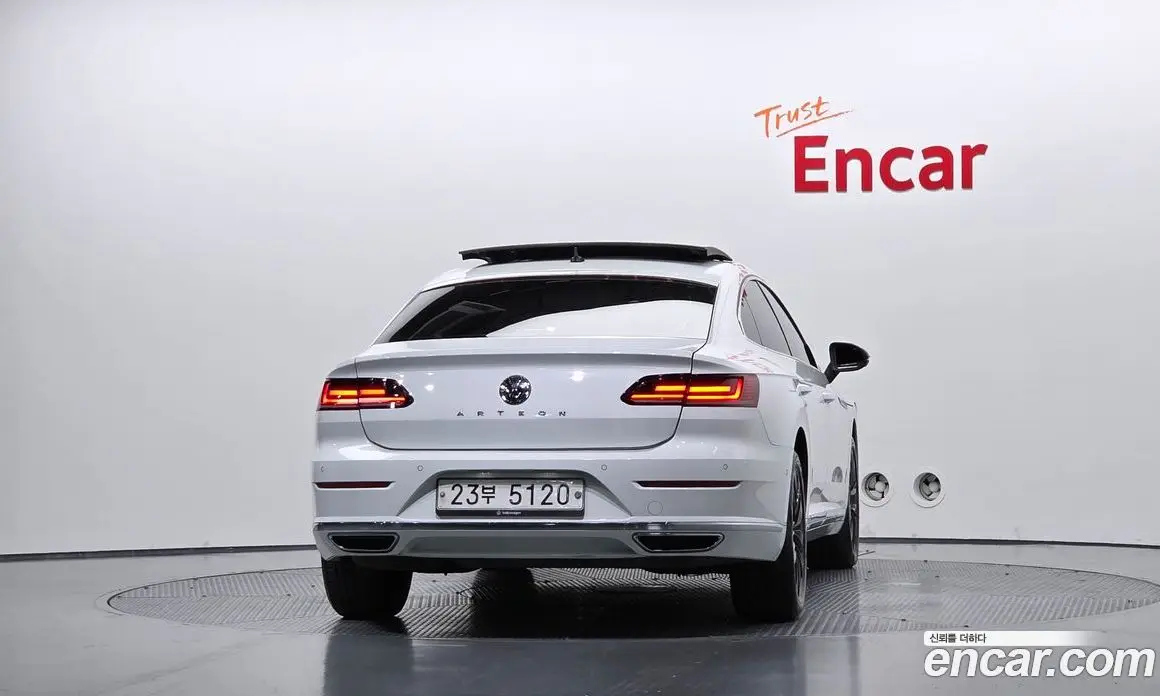 Volkswagen Arteon 2019 2.0 автомат (гидро), фото 4 Volkswagen Arteon 2019 2.0 автомат (гидро), фото 4