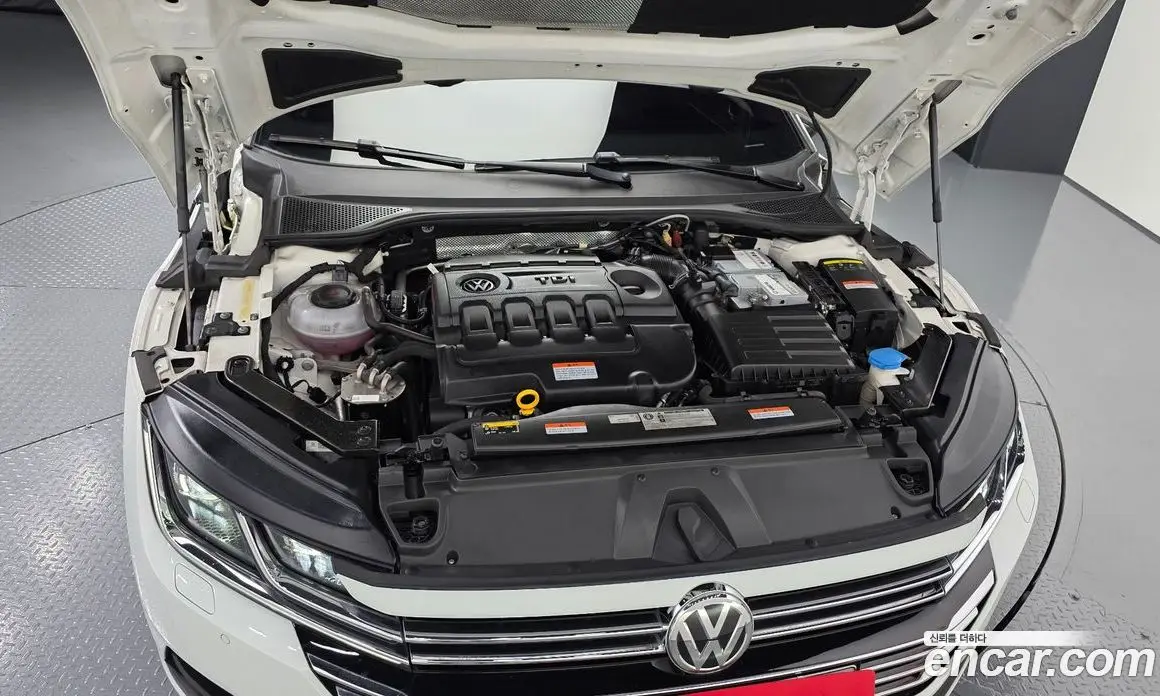 Volkswagen Arteon 2019 2.0 автомат (гидро), фото 6 Volkswagen Arteon 2019 2.0 автомат (гидро), фото 6