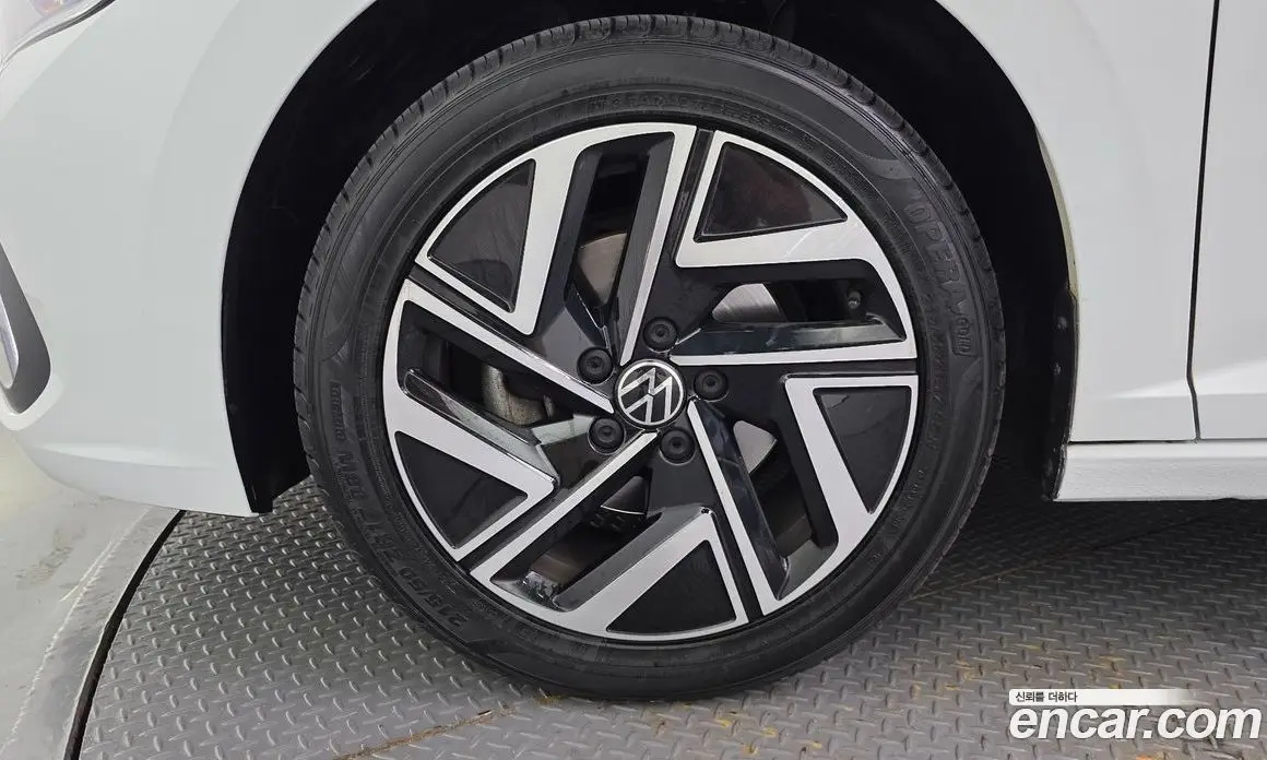 Volkswagen Jetta 2023 1.5 автомат (гидро), фото 5