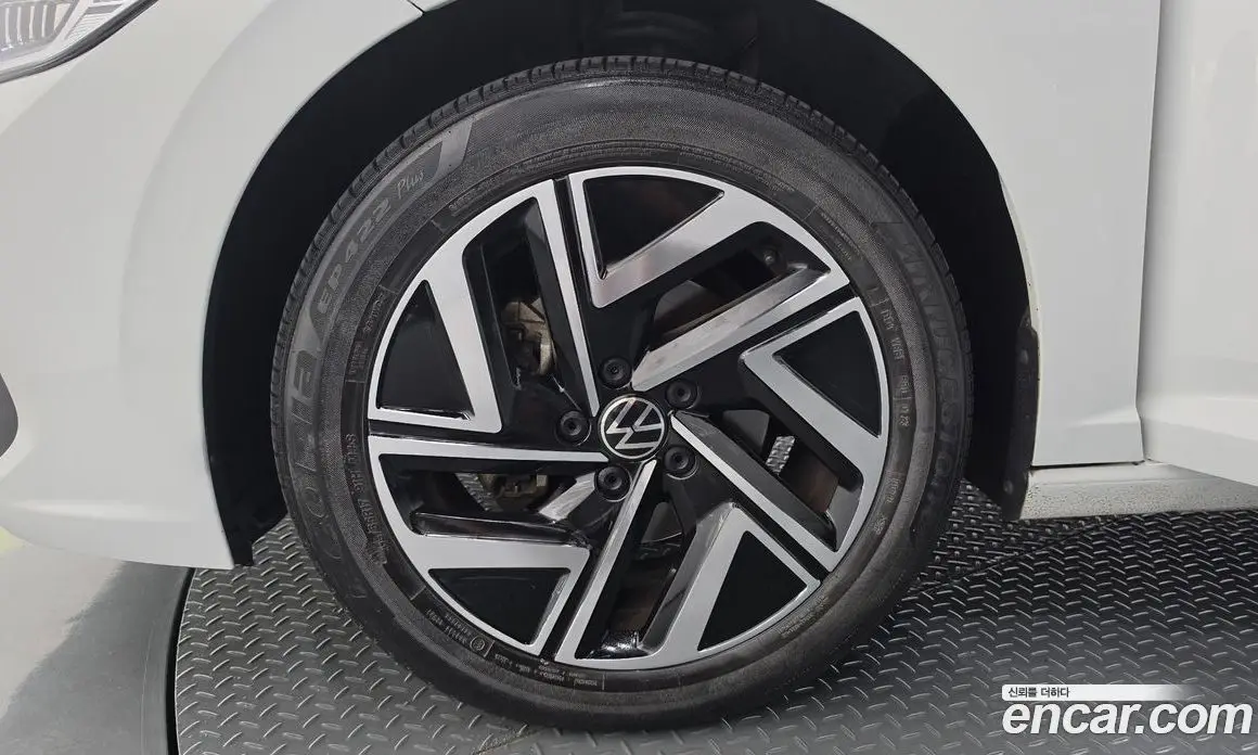 Volkswagen Jetta 2023 1.5 автомат (гидро), фото 5 Volkswagen Jetta 2023 1.5 автомат (гидро), фото 5