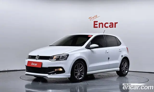 Volkswagen Polo, 2015, 107 619 км