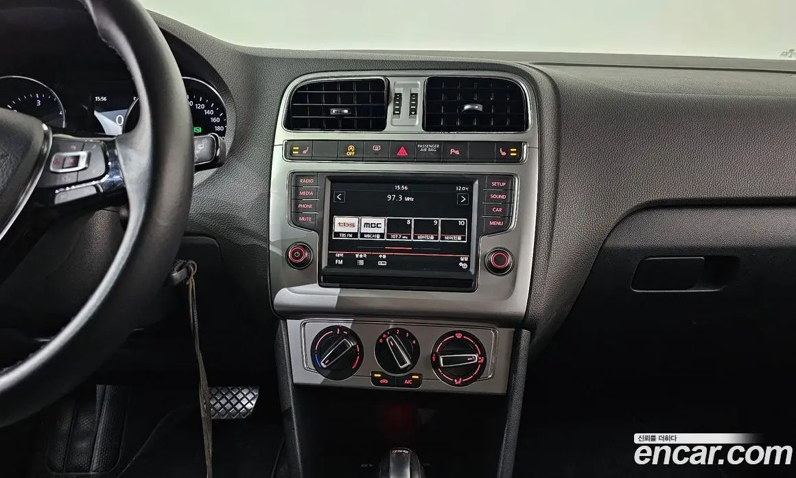 Volkswagen Polo 2015 1.4 автомат (гидро), фото 14