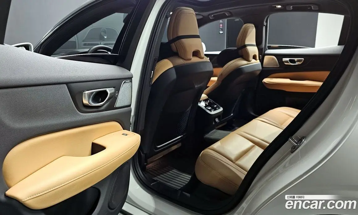 Volvo S60 2024 2.0 автомат (гидро), фото 16 Volvo S60 2024 2.0 автомат (гидро), фото 16