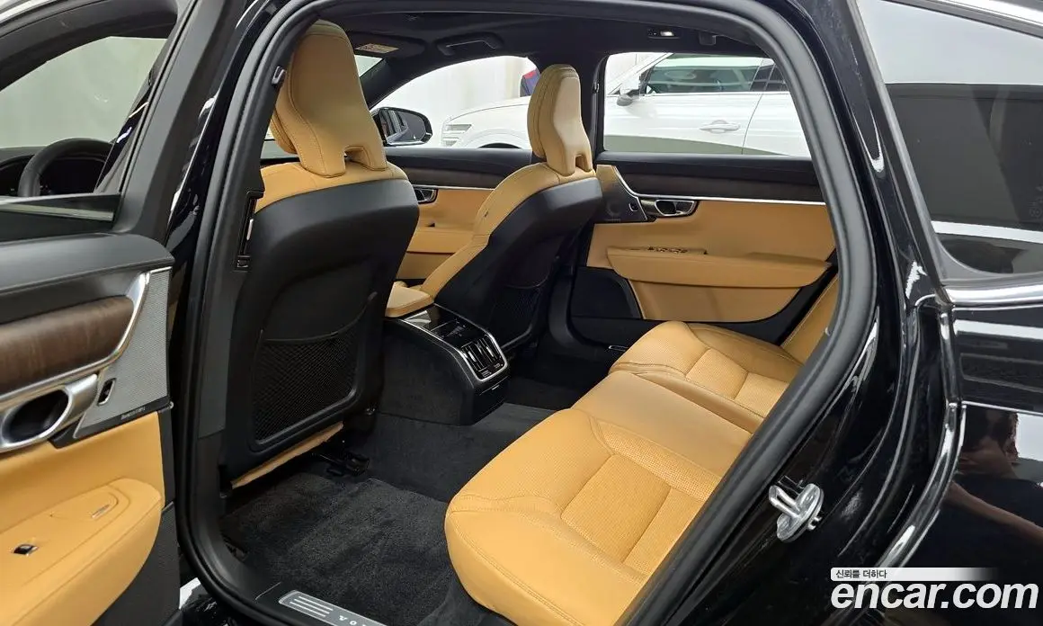 Volvo S90 2023 2.0 автомат (гидро), фото 17
