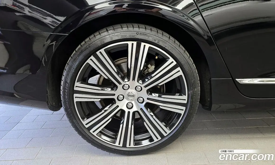 Volvo S90 2023 2.0 автомат (гидро), фото 5