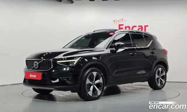 Volvo XC40, 2022, 22 414 км