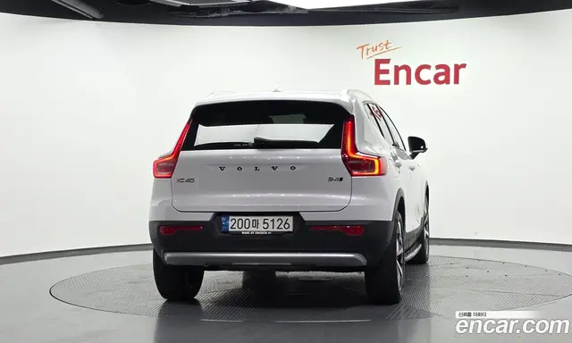 Volvo XC40 2022 2.0 автомат (гидро), миниатюра 4 Volvo XC40 2022 2.0 автомат (гидро), миниатюра 4