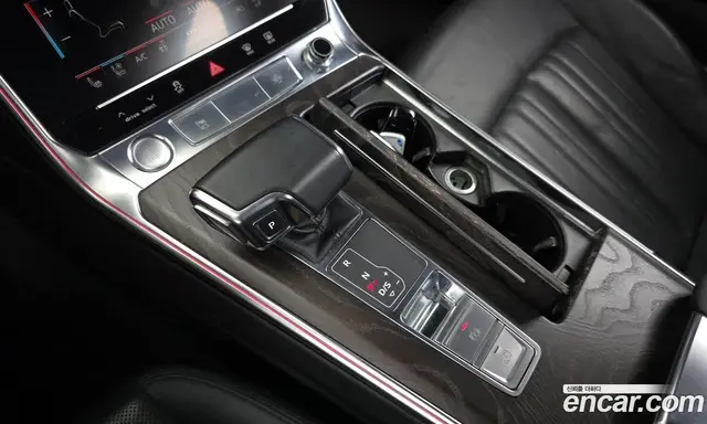 Audi A6 2020 2.0 автомат (гидро), миниатюра 12
