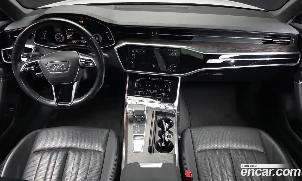 Audi A6 2020 2.0 автомат (гидро), фото 10