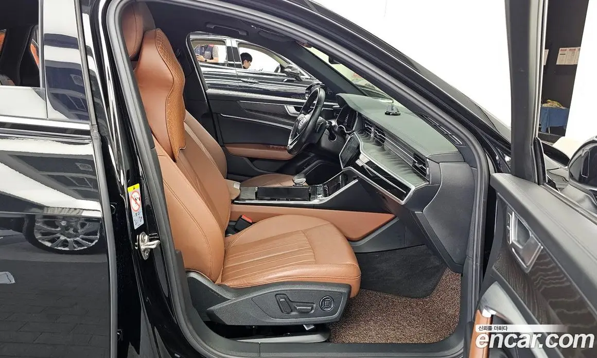 Audi A6 2021 2.0 автомат (гидро), фото 17 Audi A6 2021 2.0 автомат (гидро), фото 17