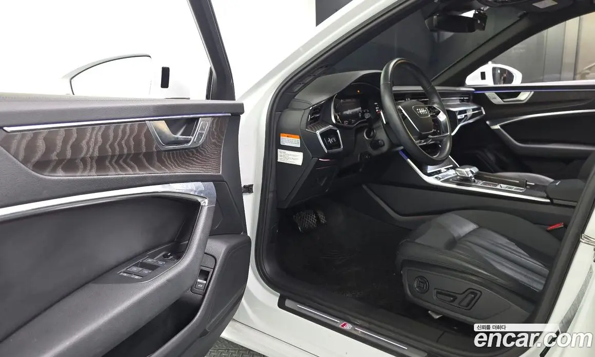 Audi A6 2021 2.0 автомат (гидро), фото 12 Audi A6 2021 2.0 автомат (гидро), фото 12