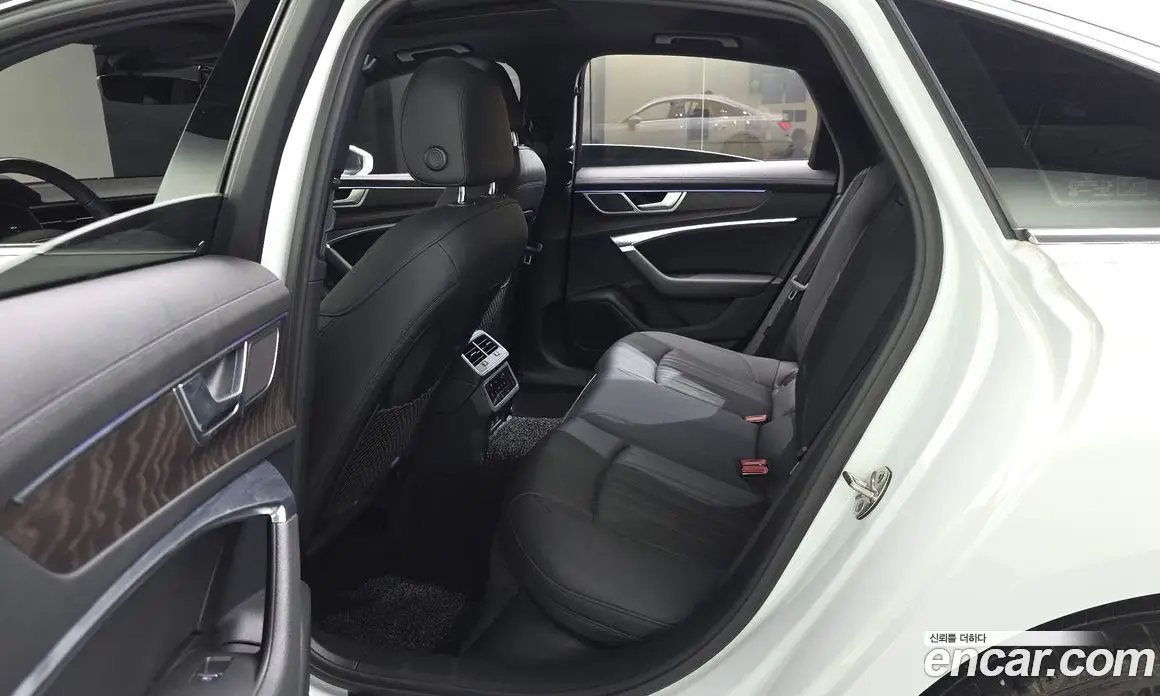 Audi A6 2021 2.0 автомат (гидро), фото 15 Audi A6 2021 2.0 автомат (гидро), фото 15