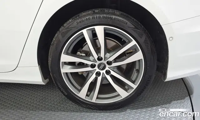 Audi A6 2021 2.0 автомат (гидро), миниатюра 6 Audi A6 2021 2.0 автомат (гидро), миниатюра 6