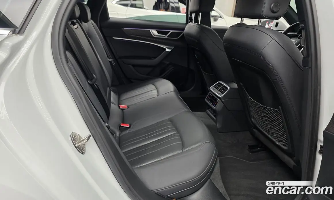 Audi A6 2021 2.0 автомат (гидро), фото 17 Audi A6 2021 2.0 автомат (гидро), фото 17