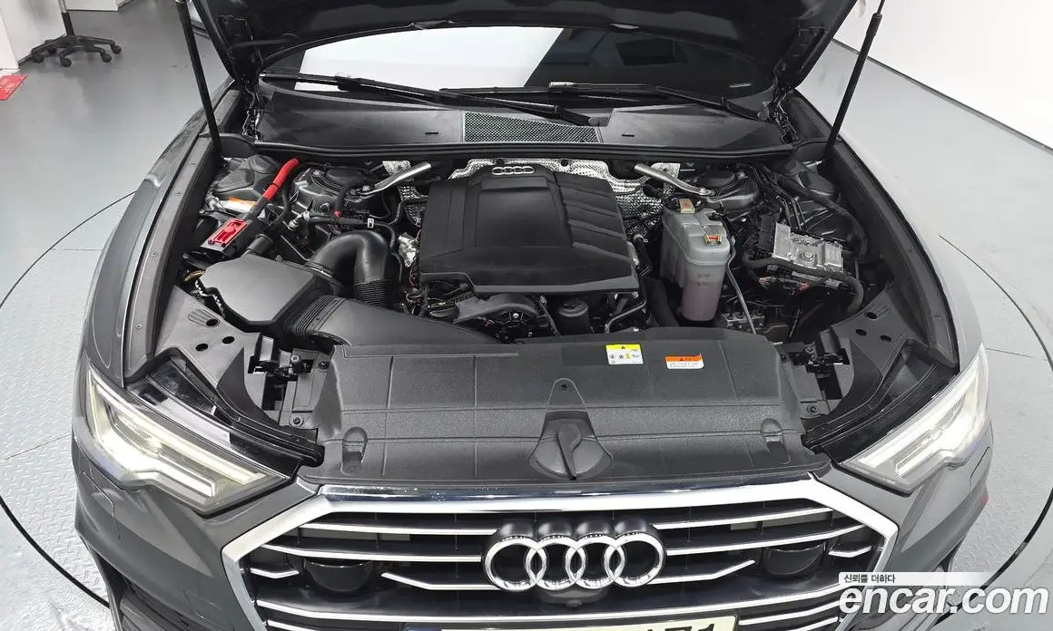 Audi A6 2021 2.0 автомат (гидро), фото 6