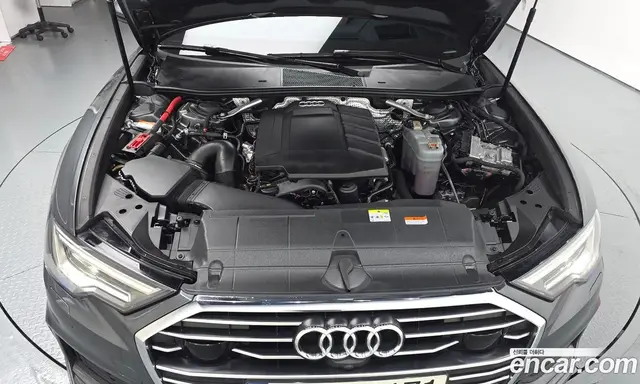 Audi A6 2021 2.0 автомат (гидро), миниатюра 6