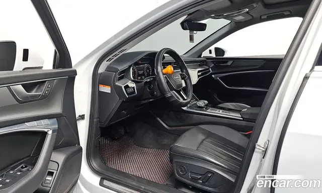 Audi A6 2021 2.0 автомат (гидро), миниатюра 12