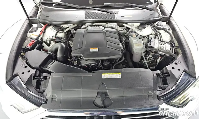 Audi A6 2021 2.0 автомат (гидро), миниатюра 5