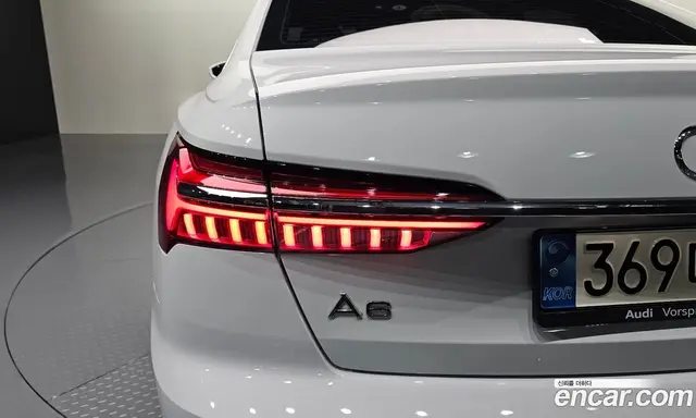 Audi A6 2021 2.0 автомат (гидро), миниатюра 8