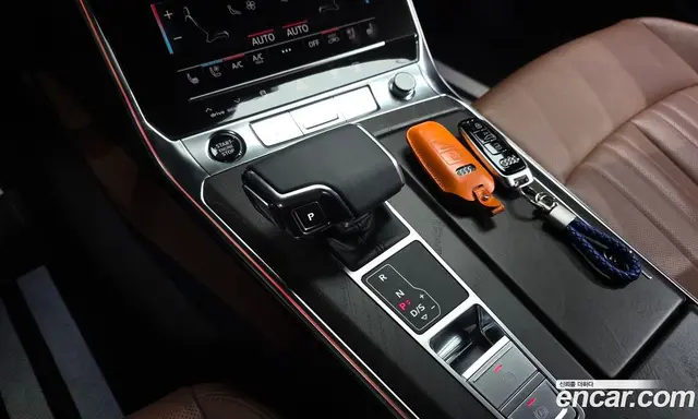 Audi A6 2023 2.0 автомат (гидро), миниатюра 12
