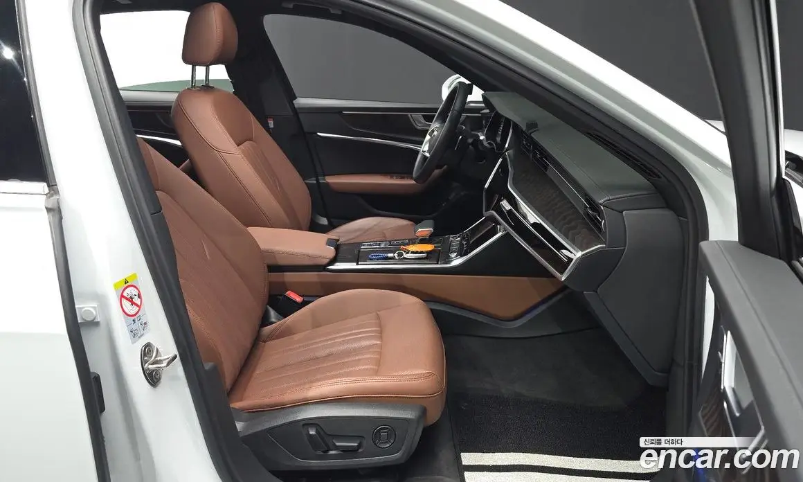 Audi A6 2023 2.0 автомат (гидро), фото 17