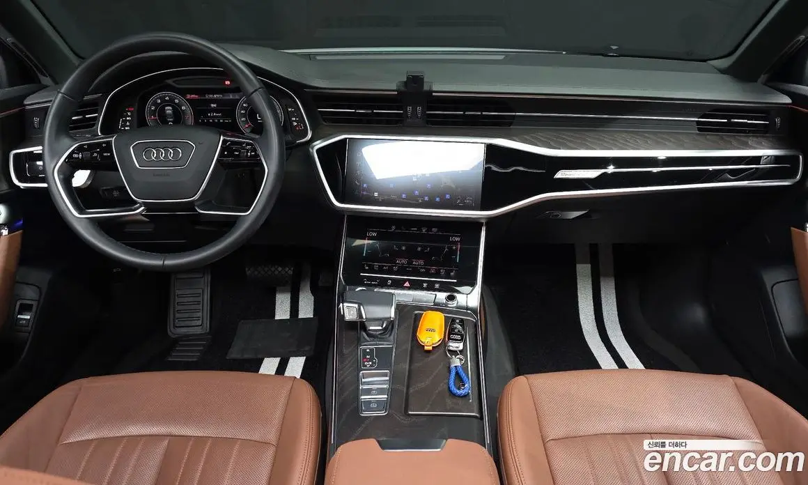 Audi A6 2023 2.0 автомат (гидро), фото 10