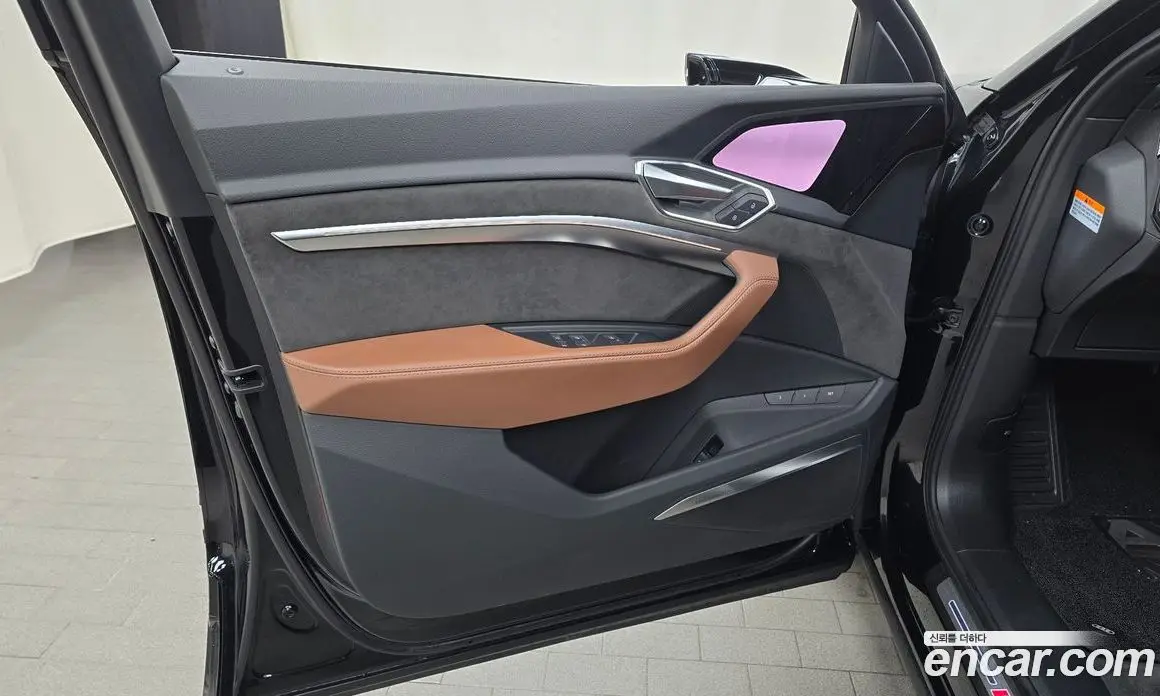 Audi e-tron 2021 0.2 автомат (гидро), фото 14 Audi e-tron 2021 0.2 автомат (гидро), фото 14