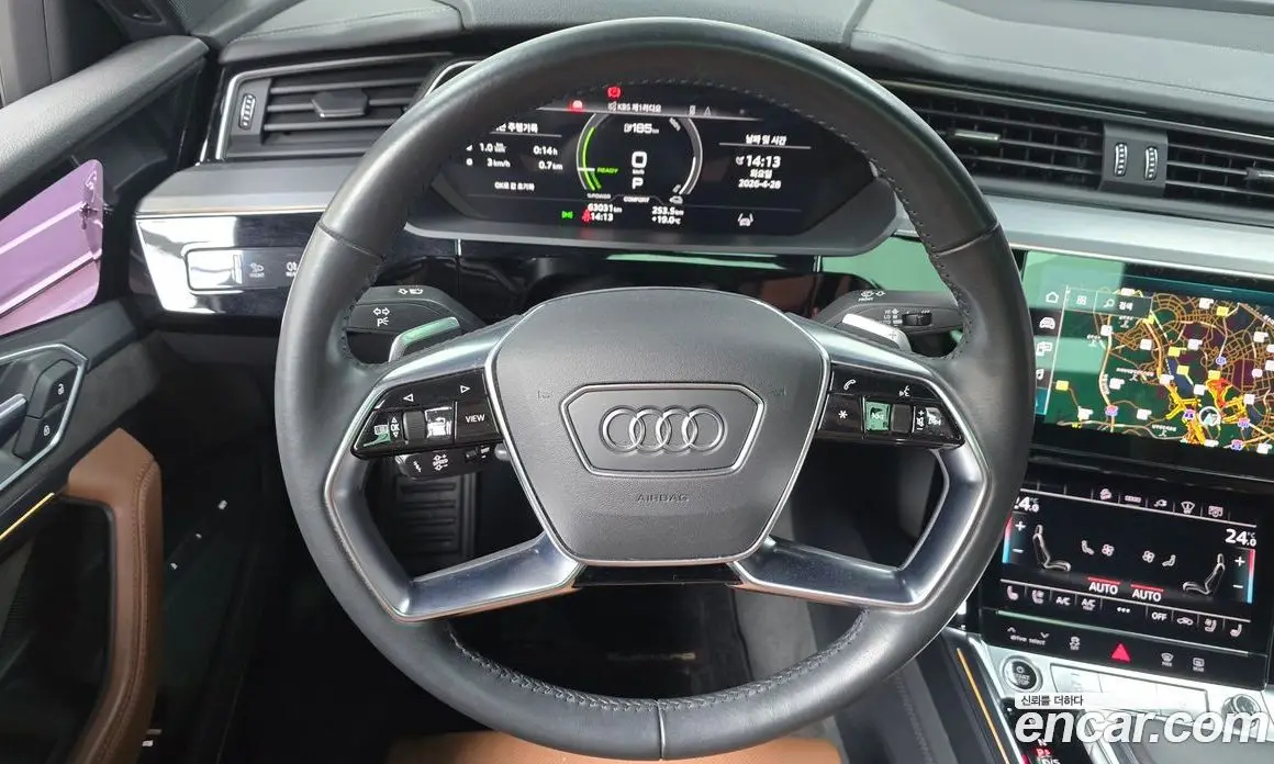 Audi e-tron 2021 0.2 автомат (гидро), фото 18 Audi e-tron 2021 0.2 автомат (гидро), фото 18