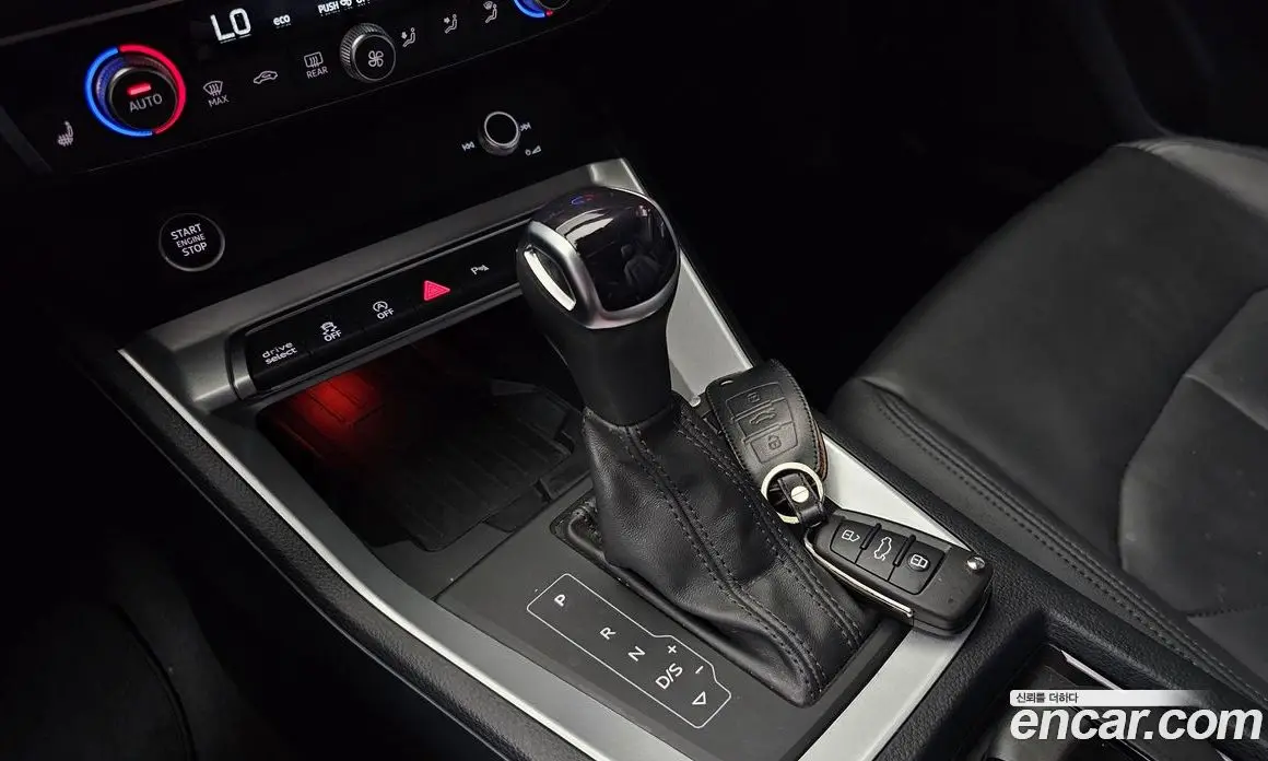 Audi Q3 2023 2.0 автомат (гидро), фото 12