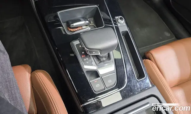 Audi Q5 2022 2.0 автомат (гидро), миниатюра 9