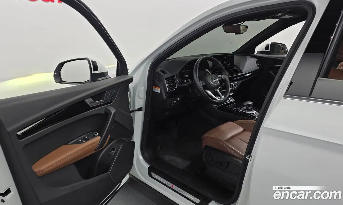 Audi Q5 2022 2.0 автомат (гидро), фото 10