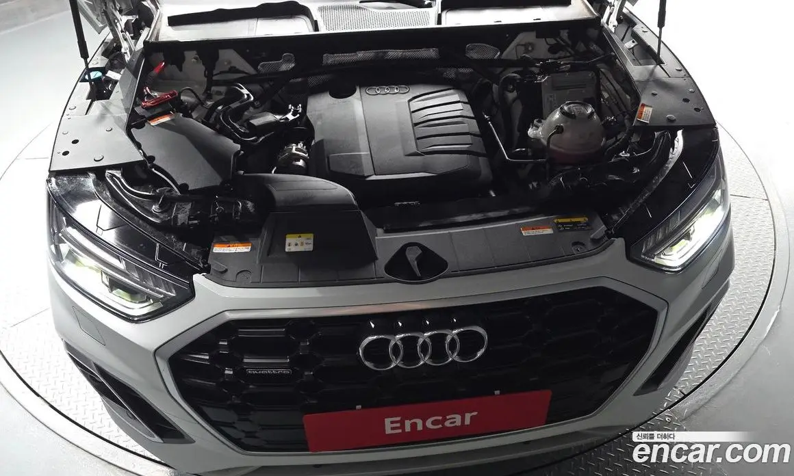 Audi Q5 2022 2.0 автомат (гидро), фото 6