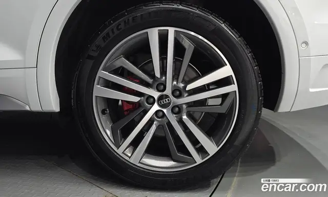 Audi Q5 2022 2.0 автомат (гидро), миниатюра 7