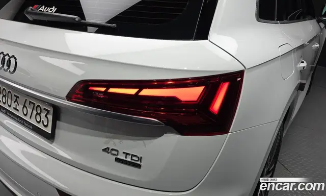 Audi Q5 2022 2.0 автомат (гидро), миниатюра 9