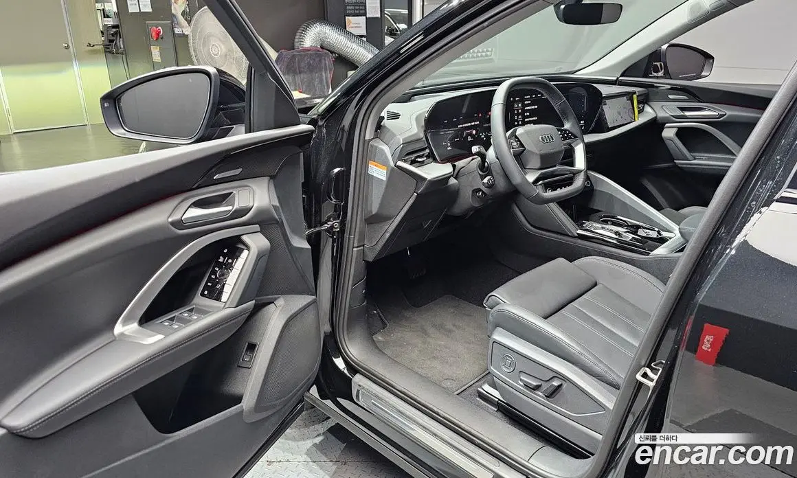 Audi Q5 2025 2.0 автомат (гидро), фото 13 Audi Q5 2025 2.0 автомат (гидро), фото 13