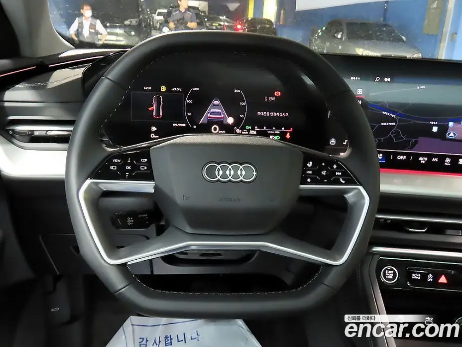 Audi Q5 2025 2.0 автомат (гидро), фото 12