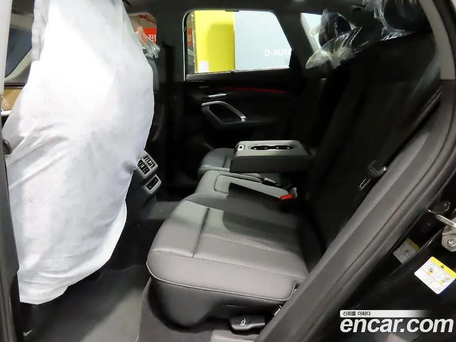 Audi Q5 2025 2.0 автомат (гидро), фото 17