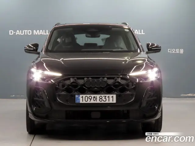 Audi Q5 2025 2.0 автомат (гидро), миниатюра 3