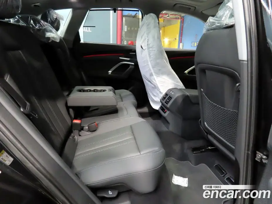 Audi Q5 2025 2.0 автомат (гидро), фото 10