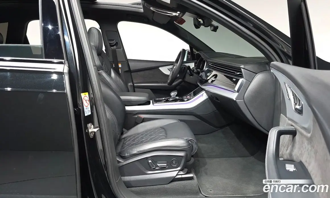 Audi Q7 2022 3.0 автомат (гидро), фото 15