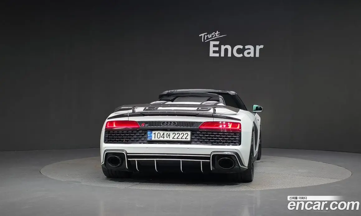 Audi R8 2019 5.2 АКПП, фото 4
