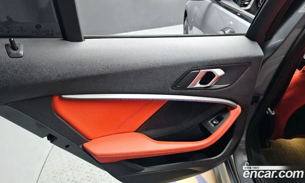 BMW 1 серия 2022 2.0 автомат (гидро), фото 14