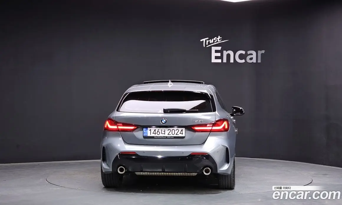 BMW 1 серия 2022 2.0 автомат (гидро), фото 3