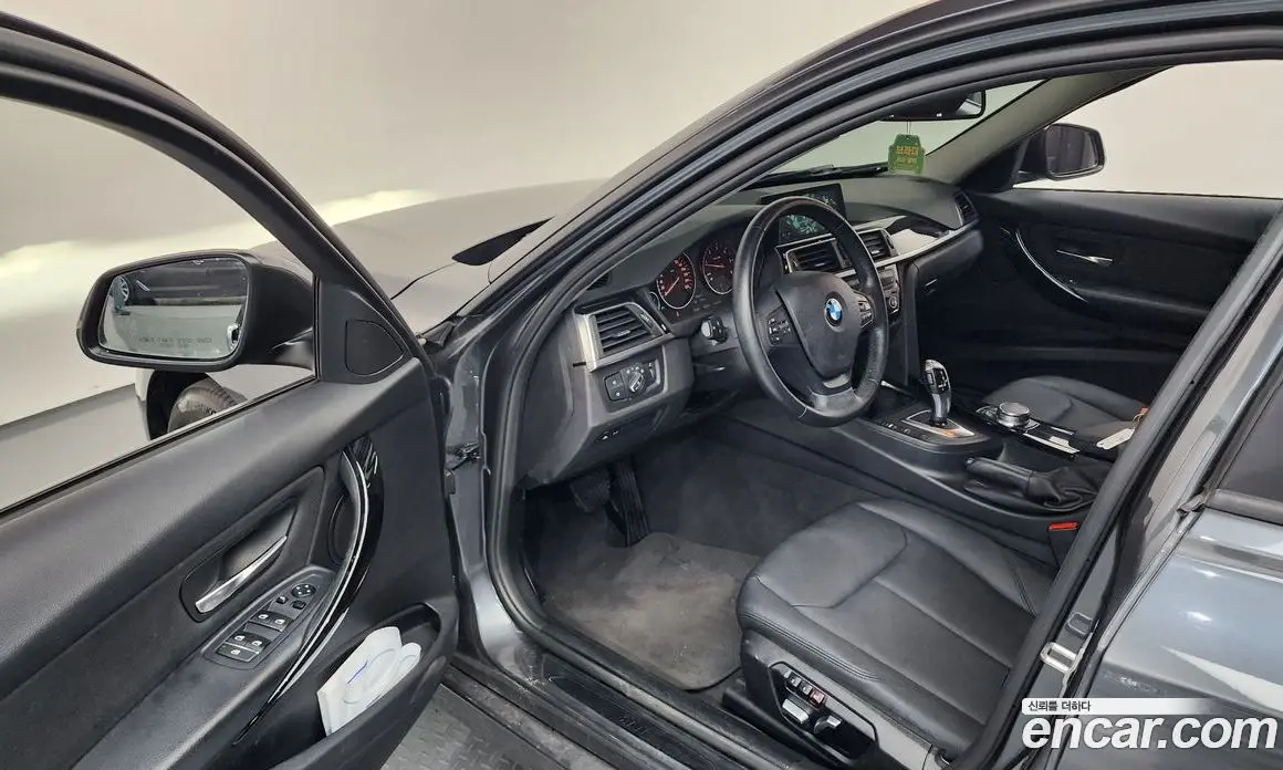 BMW 3 серия 2017 2.0 автомат (гидро), фото 13 BMW 3 серия 2017 2.0 автомат (гидро), фото 13