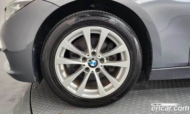 BMW 3 серия 2017 2.0 автомат (гидро), миниатюра 5 BMW 3 серия 2017 2.0 автомат (гидро), миниатюра 5