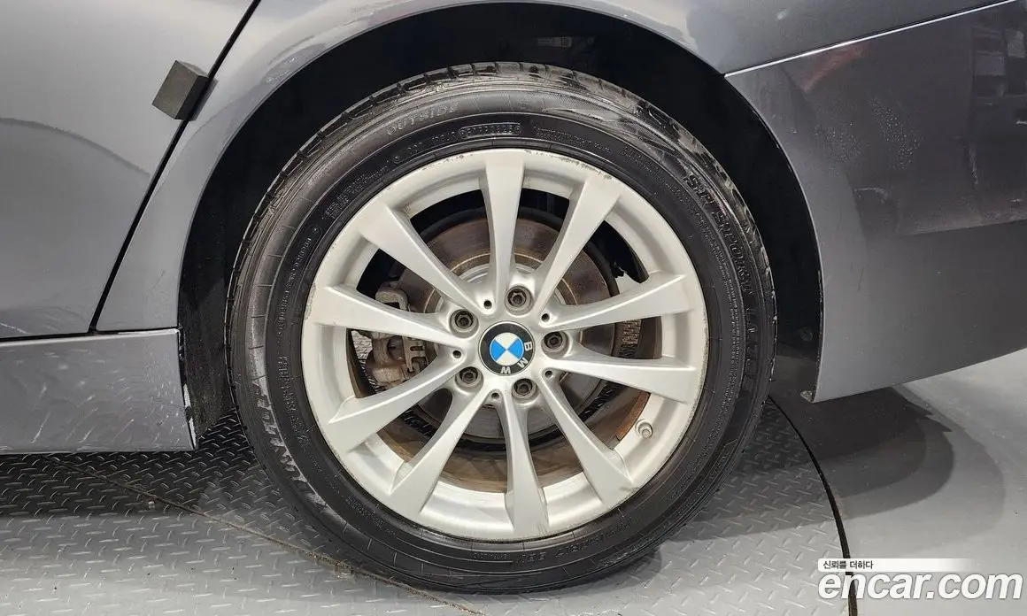 BMW 3 серия 2017 2.0 автомат (гидро), фото 7 BMW 3 серия 2017 2.0 автомат (гидро), фото 7