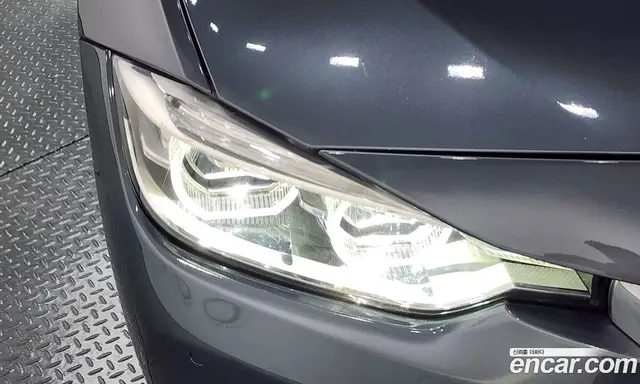 BMW 3 серия 2017 2.0 автомат (гидро), миниатюра 8 BMW 3 серия 2017 2.0 автомат (гидро), миниатюра 8